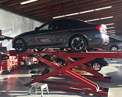 Auto Repair image 2