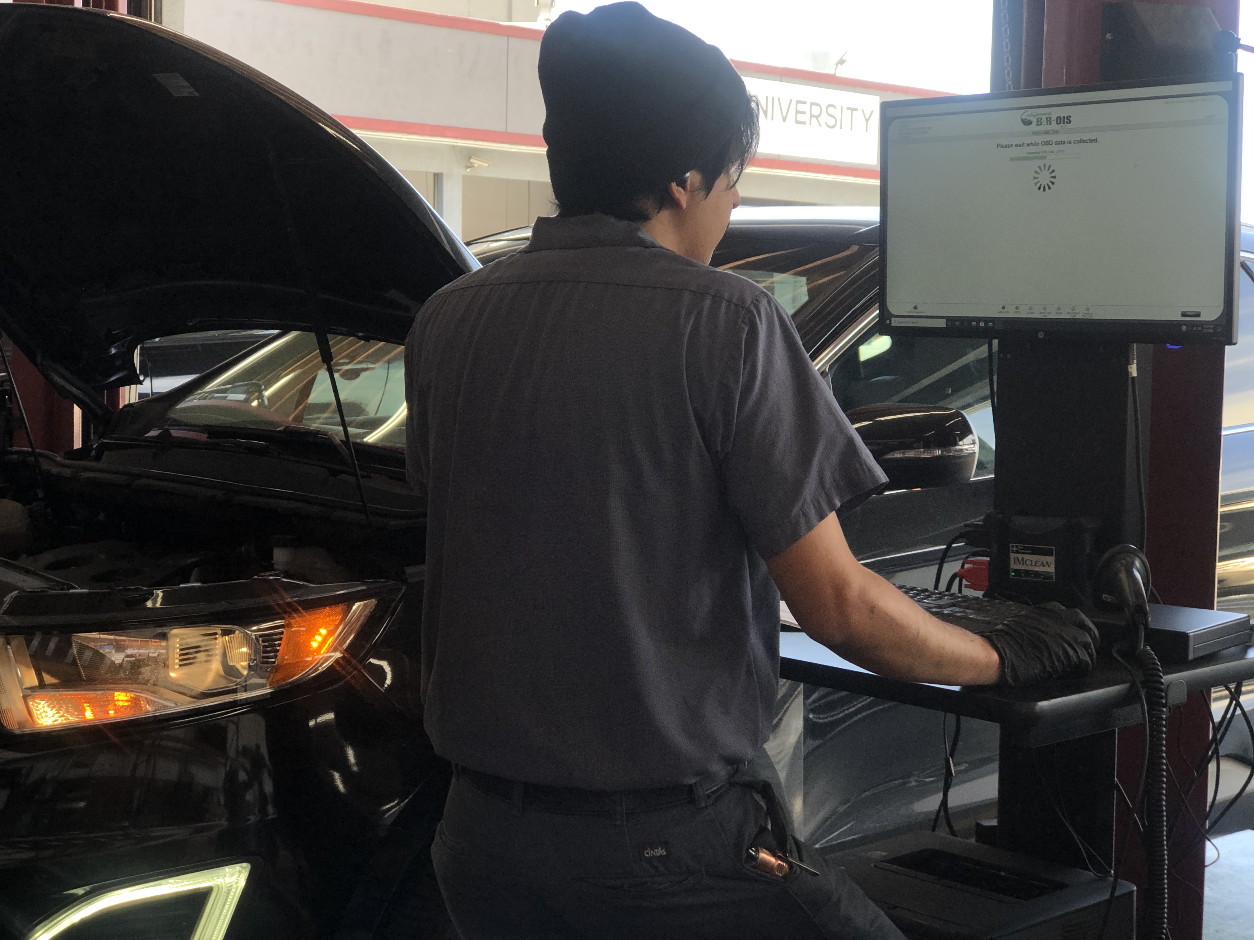 Smog Check West Hollywood - 8yxa8aq